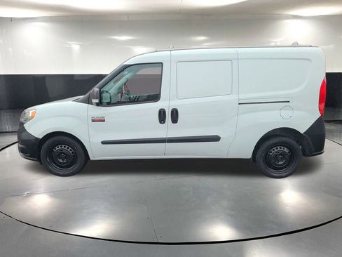 Used 2018 RAM ProMaster City Tradesman image 10