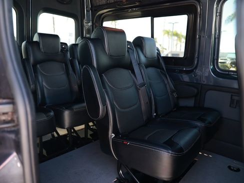 Used 2022 Mercedes-Benz Sprinter 144 Cargo image 36