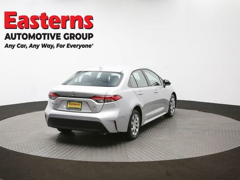 Used 2024 Toyota Corolla LE image 38