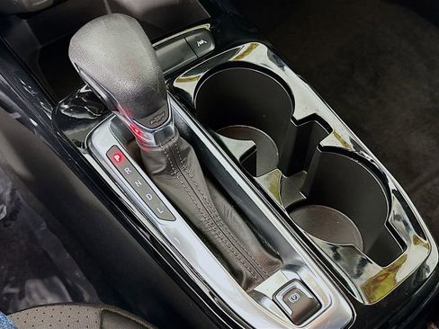 Used 2024 Chevrolet Trax LT w/ Driver Confidence Package image 22