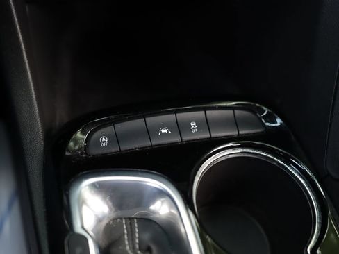Used 2023 Buick Encore GX Select w/ Sport Touring Package FWD image 16