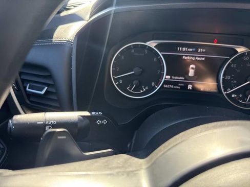 Used 2024 Nissan Rogue SV image 33