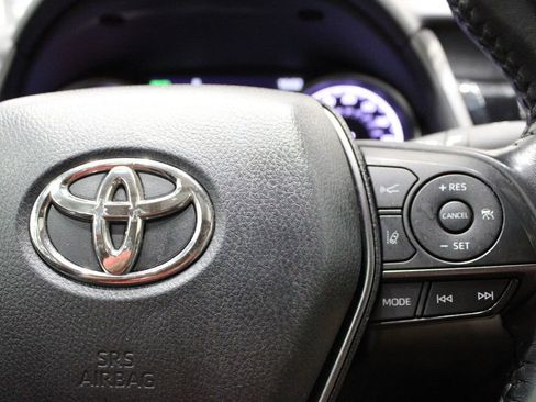 Used 2021 Toyota Camry XSE image 26