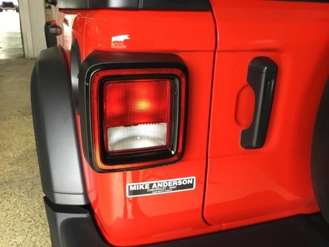 Used 2023 Jeep Wrangler Unlimited Sport AWD/4WD image 16