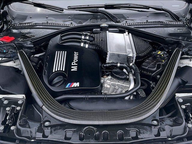 Used 2019 BMW M4 CS w/ Executive Package RWD image 10