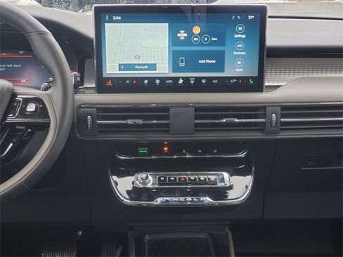 Certified 2023 Lincoln Corsair FWD w/ Equipment Group 101A image 25