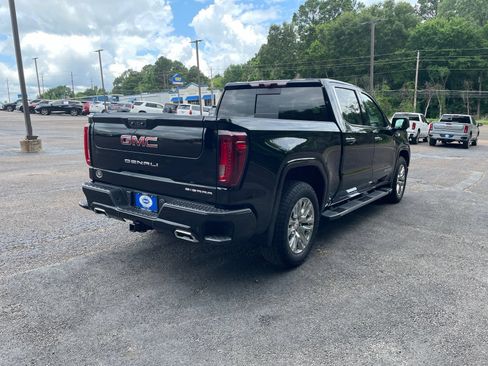 Used 2024 GMC Sierra 1500 Denali w/ Technology Package AWD/4WD image 6