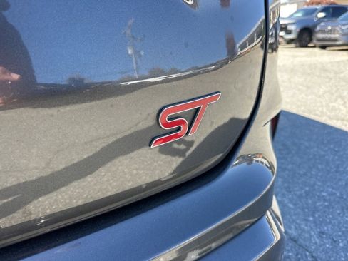 Used 2020 Ford Edge ST w/ Equipment Group 401A image 32