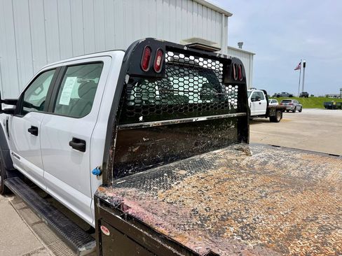 Used 2019 Ford F550 4x4 Crew Cab Super Duty image 16
