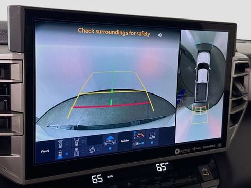 Used 2023 Toyota Tundra Limited image 13