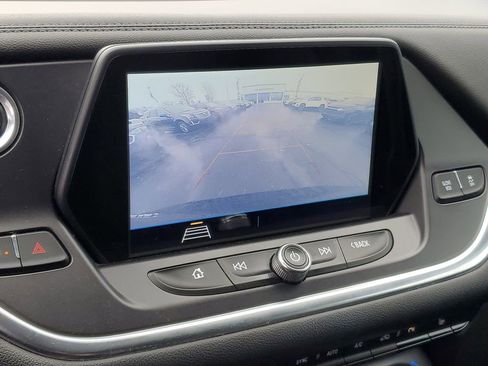 Used 2020 Chevrolet Blazer LT image 17