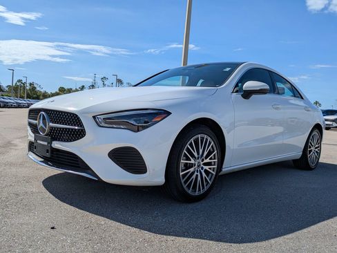 Used 2025 Mercedes-Benz CLA 250 image 9