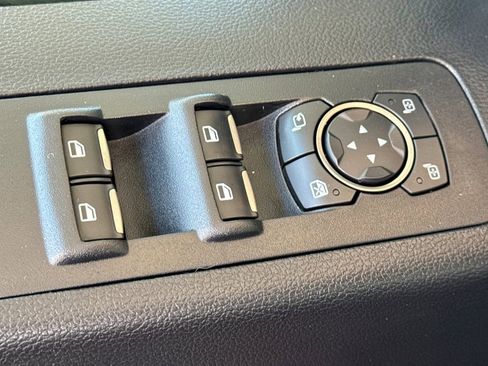 Used 2017 Ford F150 Raptor w/ Equipment Group 802A Luxury image 15