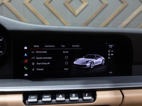 Used 2024 Porsche 911 Carrera image 40