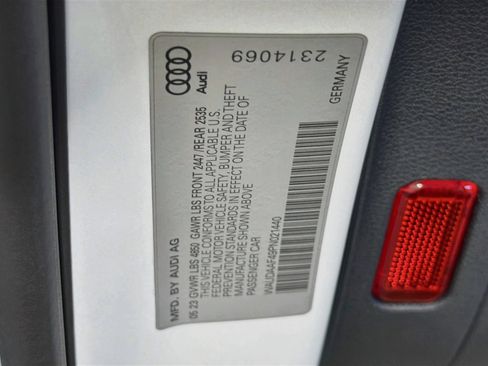 Used 2023 Audi A4 2.0T Premium w/ Convenience Package AWD/4WD image 32
