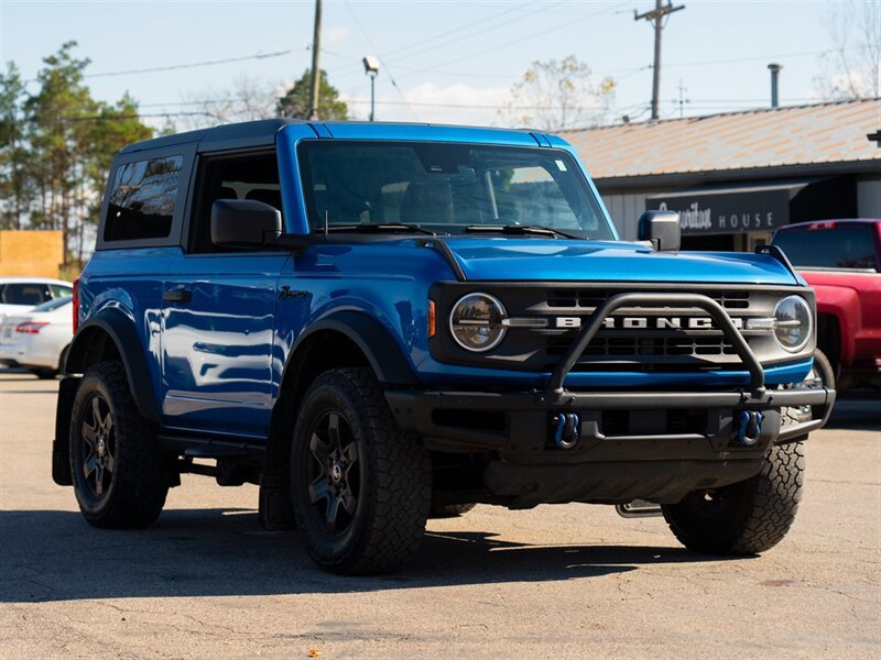 Used 2021 Ford Bronco Black Diamond AWD/4WD image 3