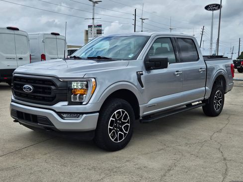 Certified 2023 Ford F150 XLT w/ Equipment Group 302A High image 10