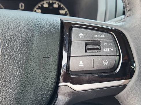 Used 2025 Honda Odyssey EX-L image 19