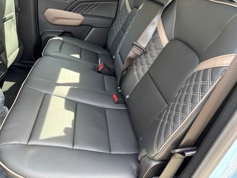 New 2026 GMC Canyon Denali image 7