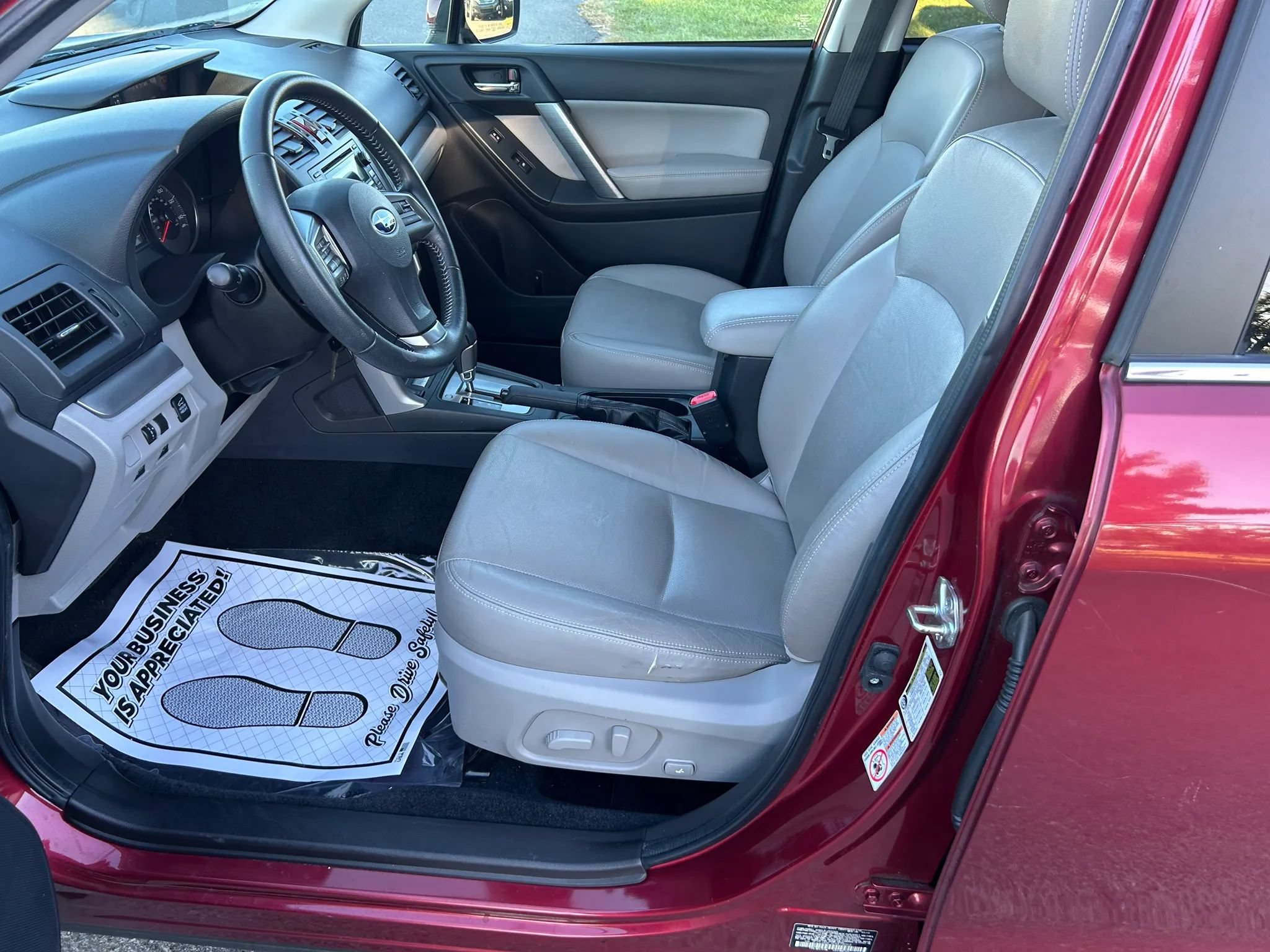 Used 2014 Subaru Forester 2.5i Limited AWD/4WD image 16