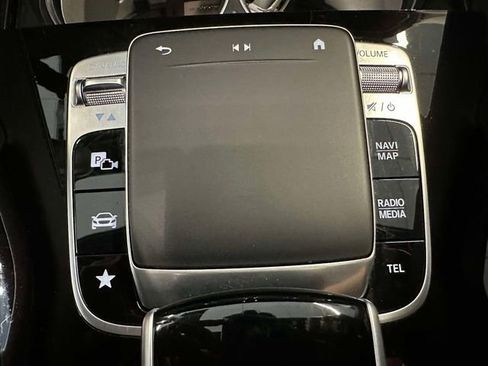 Used 2023 Mercedes-Benz Maybach GLS 600 4MATIC image 29