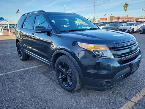 Used 2014 Ford Explorer Limited image 4
