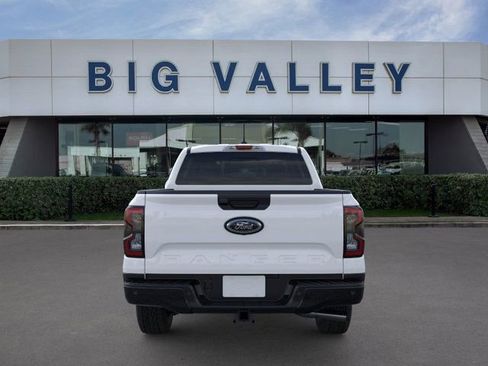 New 2025 Ford Ranger XLT w/ Black Appearance Package image 5