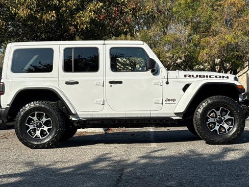 Used 2019 Jeep Wrangler Unlimited Rubicon image 3