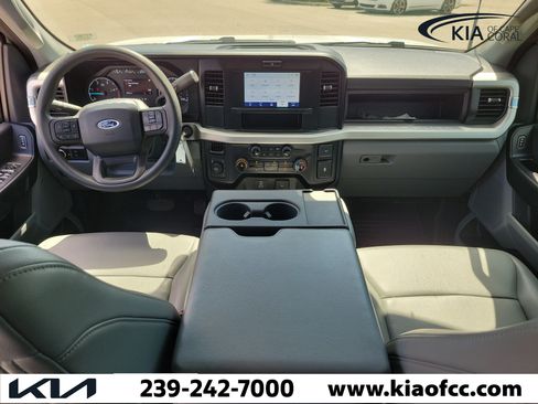 Used 2025 Ford F250 XL AWD/4WD image 16