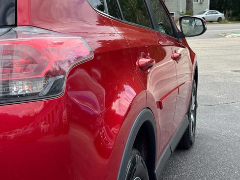 Used 2016 Toyota RAV4 XLE image 13