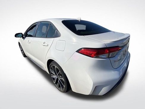 Used 2022 Toyota Corolla SE image 8
