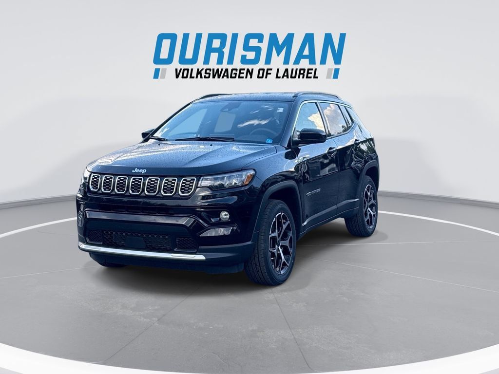 Used 2025 Jeep Compass Limited AWD/4WD image 4