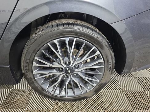 Used 2023 Kia Forte GT-Line image 17