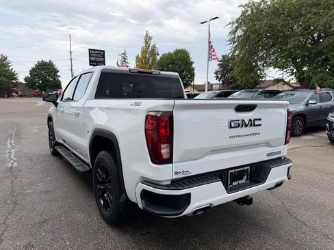 Used 2024 GMC Sierra 1500 Elevation AWD/4WD image 7