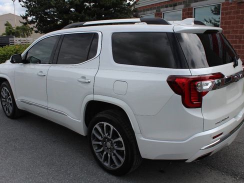 Used 2022 GMC Acadia Denali w/ Denali Ultimate Package AWD/4WD image 8