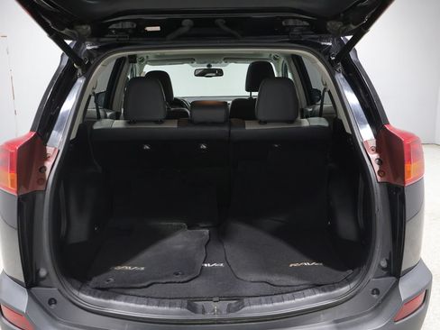 Used 2013 Toyota RAV4 Limited AWD/4WD image 4