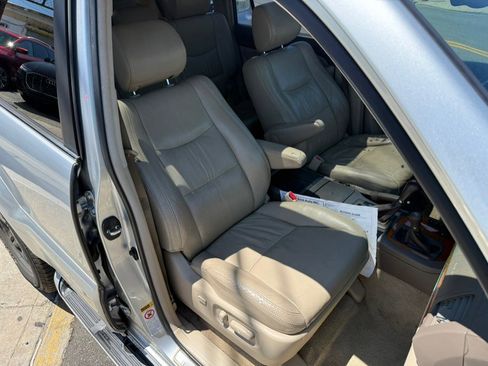 Used 2006 Lexus GX 470 AWD/4WD image 8