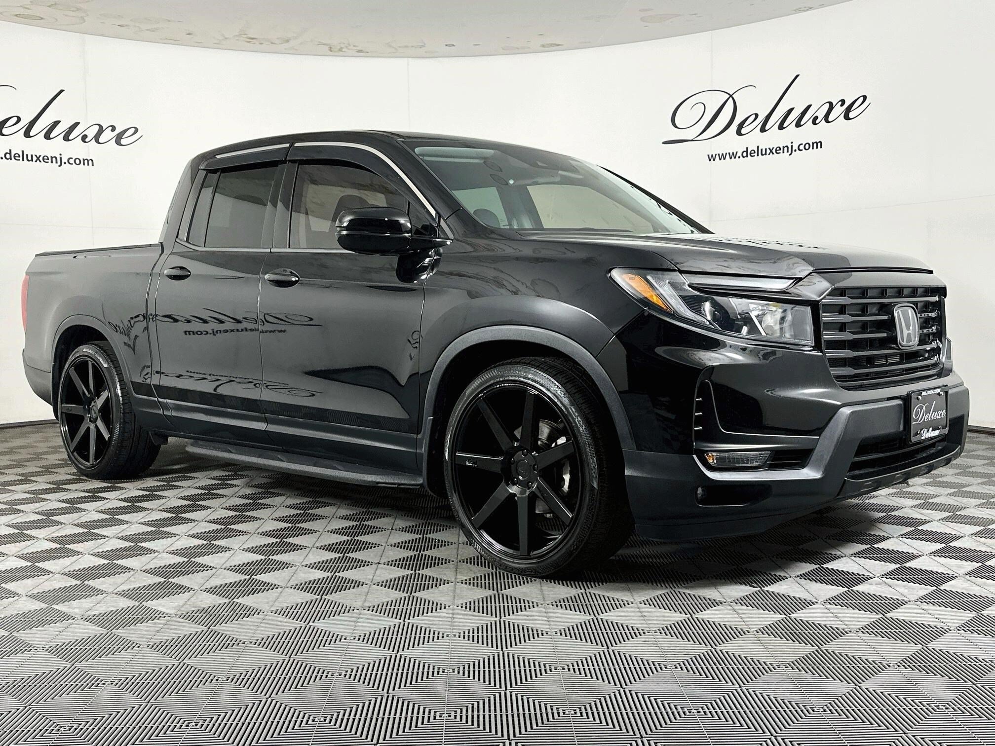 Used 2022 Honda Ridgeline Sport image 1
