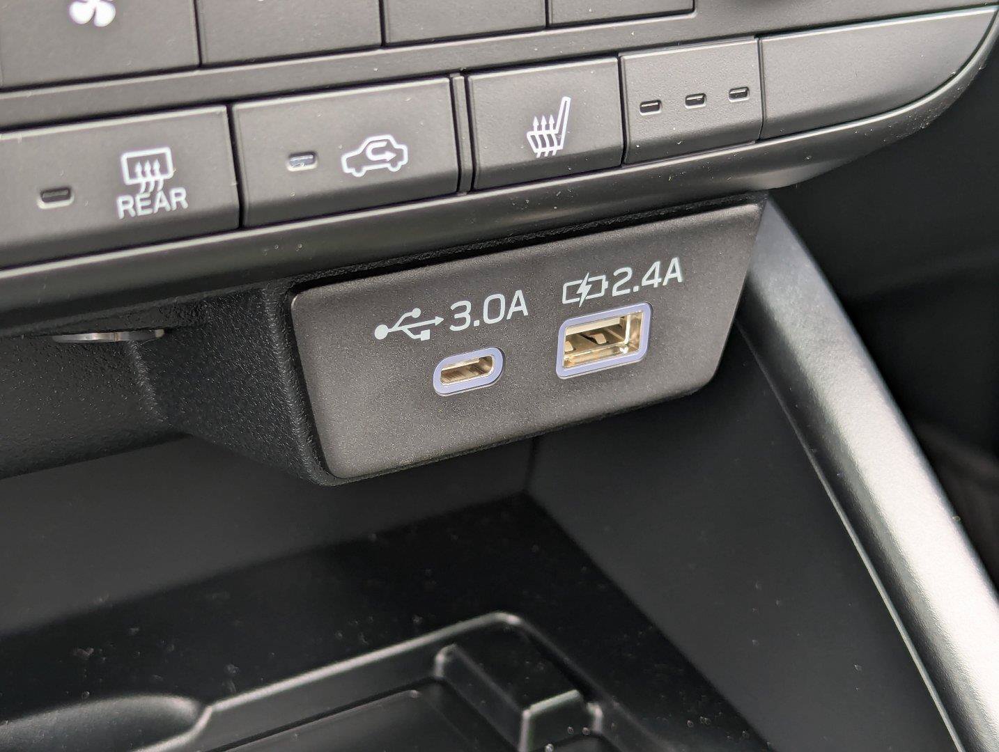 New 2026 Subaru Outback Limited AWD/4WD image 24