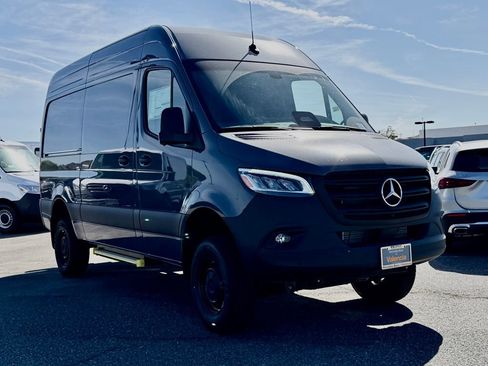 New 2026 Mercedes-Benz Sprinter 2500 image 6