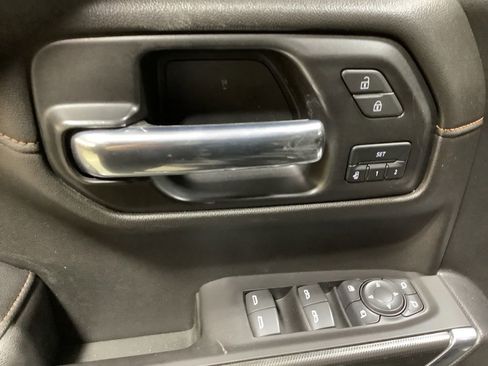 Used 2021 GMC Sierra 1500 AT4 w/ AT4 Preferred Package AWD/4WD image 33