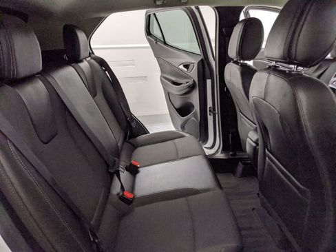 Used 2025 Buick Encore GX Preferred FWD image 19