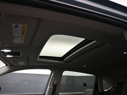 Certified 2025 Honda HR-V EX-L image 51