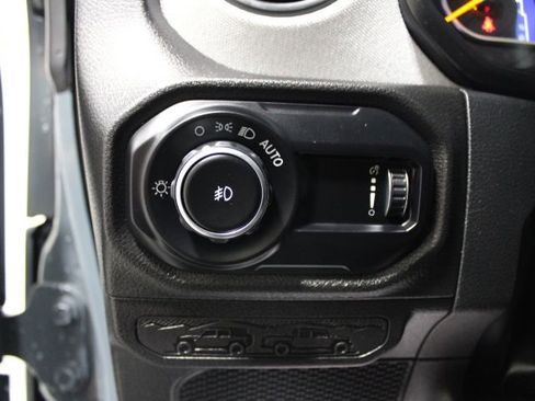 Used 2024 Jeep Wrangler Sport AWD/4WD image 37
