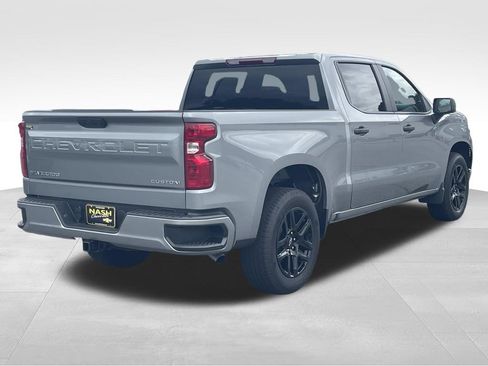 Used 2026 Chevrolet Silverado 1500 Custom RWD image 3