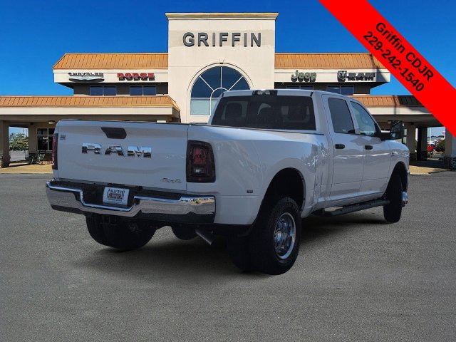 New 2026 RAM 3500 Tradesman AWD/4WD image 4