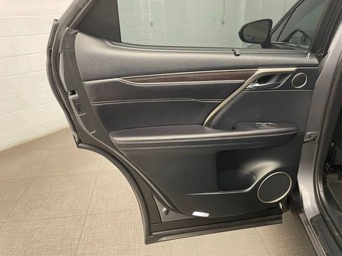 Used 2020 Lexus RX 350L Luxury w/ Accessory Package FWD image 25