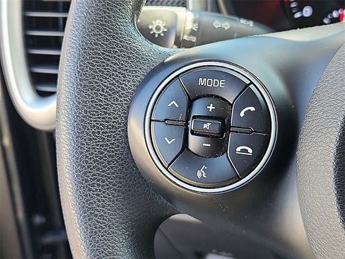 Used 2021 Kia Soul S image 21