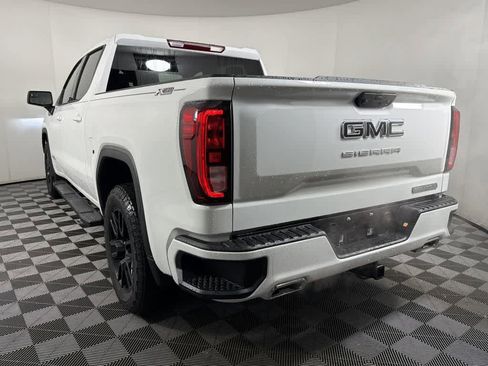 New 2026 GMC Sierra 1500 Elevation image 7