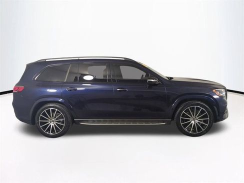 Used 2022 Mercedes-Benz GLS 450 4MATIC image 4